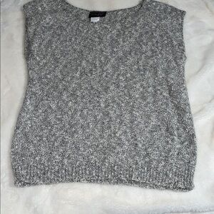“As We Knit” size M black-gray-white textured knit top/vest